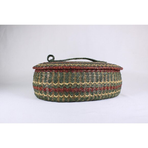 Vintage woven pine needle basket, natural fibre arts sewing basket, lidded - Picture 4 of 10